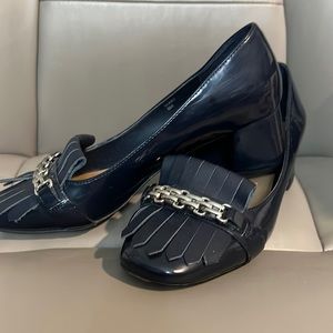 Tahari Tassel Dress Shoes w/ Silver accent